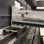 mașină de tăiat cu laser cu fibre de precizie de dimensiuni mici, poziționare automată de 800 watt
