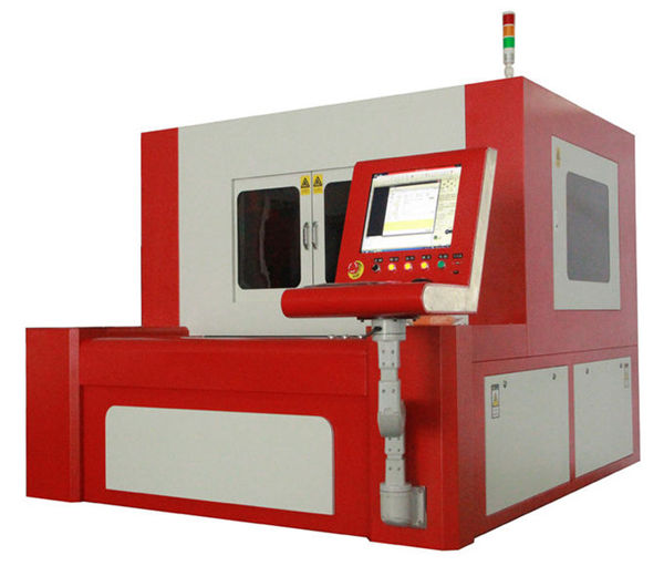 Mașină de tăiat cu laser 380v 50 / 60Hz pentru piese metalice de înaltă precizie